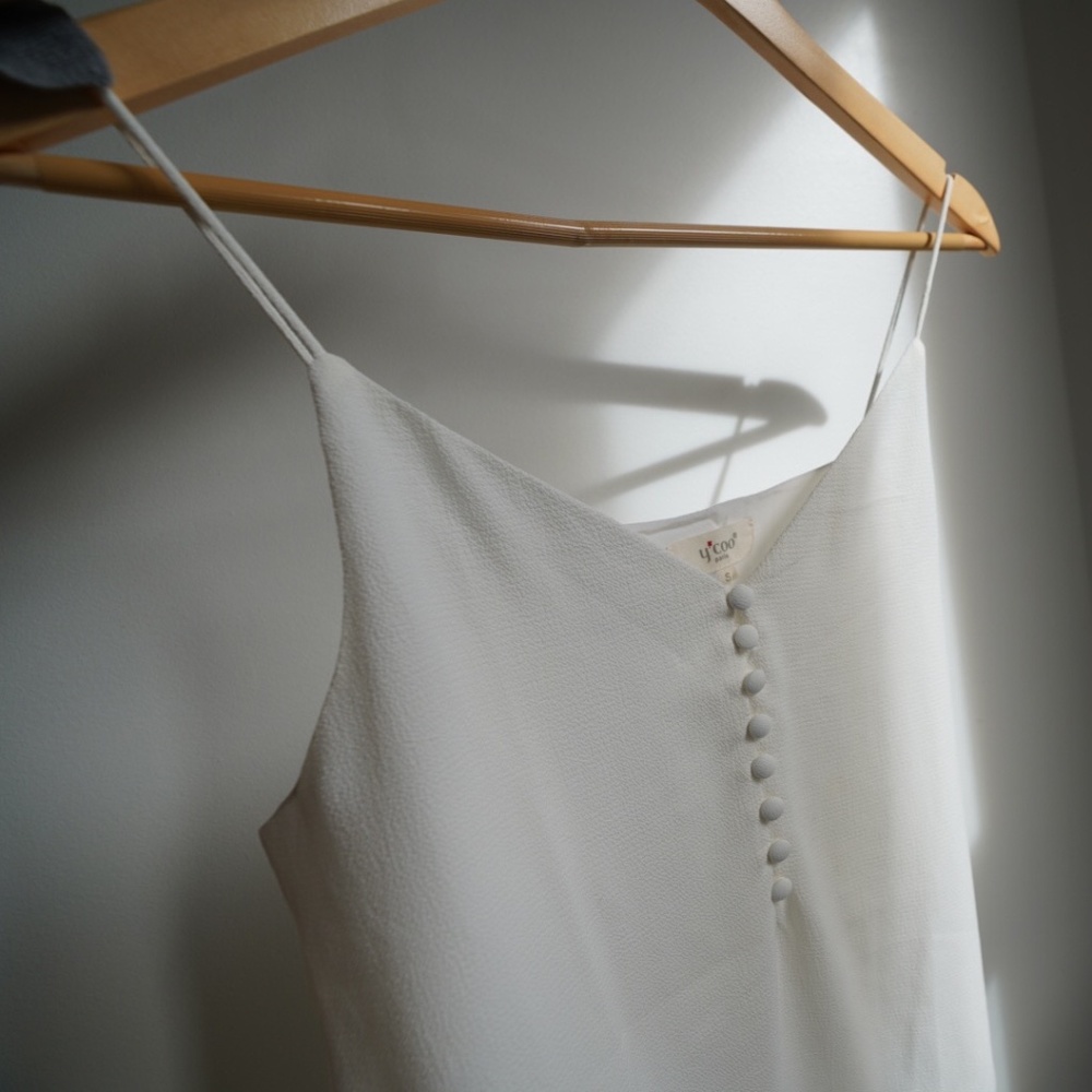 White tank top - Size small